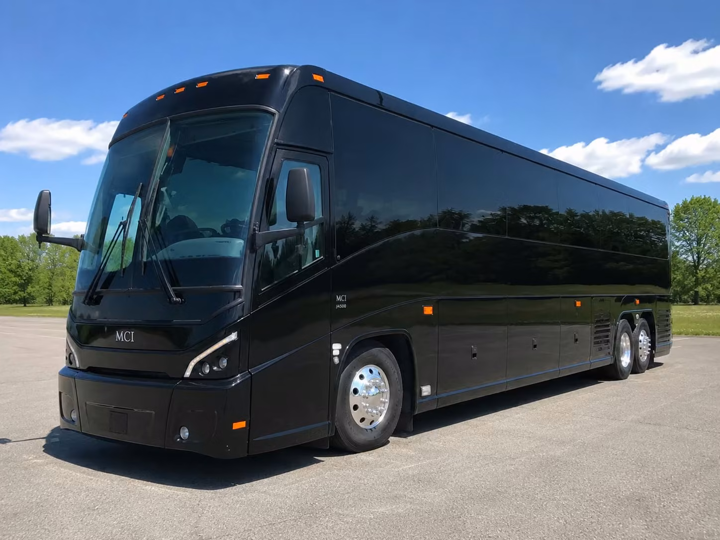 tanglewood concert shuttles and berkshire arts event transportation